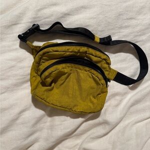 BAGGU Mustard Yellow Belt Bag